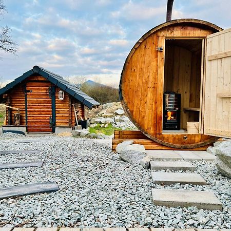 TuranyTiny House With Mountain Viewsアパートメント エクステリア 写真