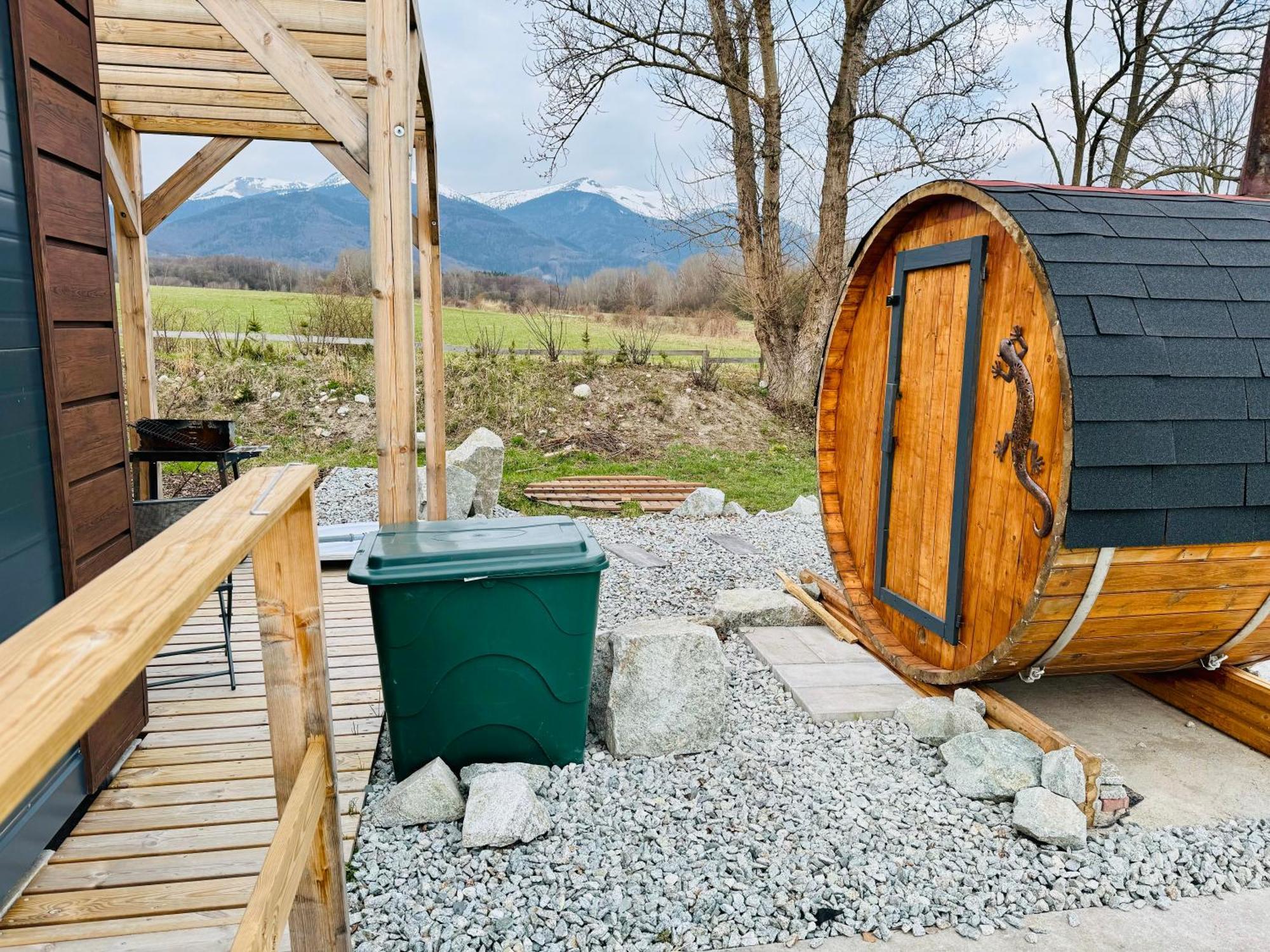 TuranyTiny House With Mountain Viewsアパートメント エクステリア 写真