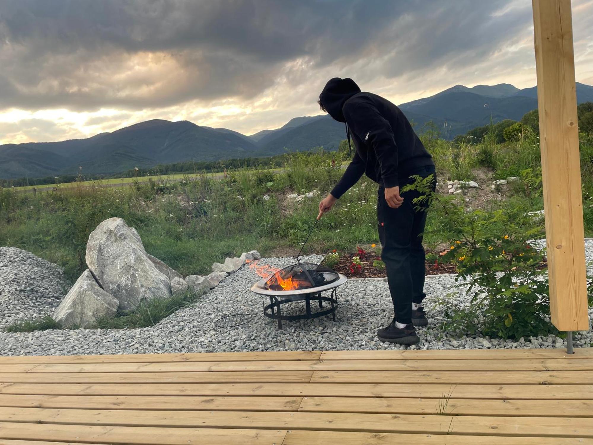 TuranyTiny House With Mountain Viewsアパートメント エクステリア 写真